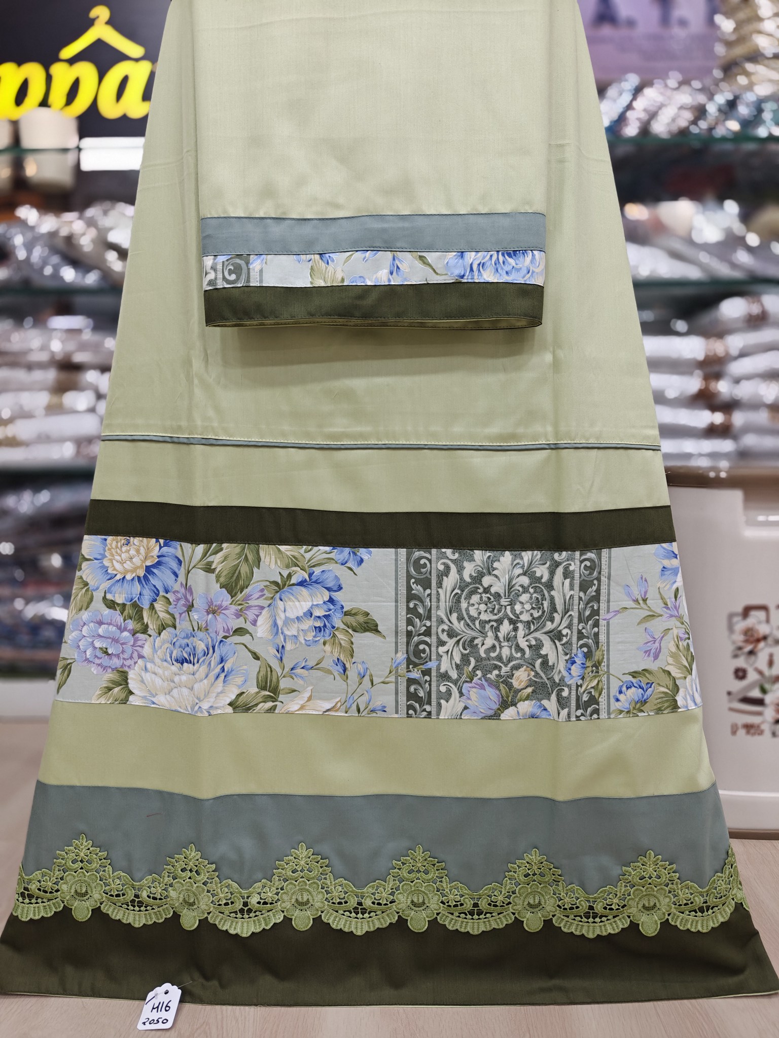  Green Cotton Fabric Rida 